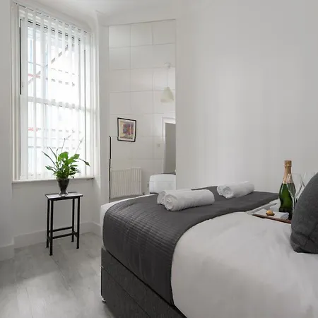 Tower Bridge Exclusive Two Bedroom Apartment London Exterior photo