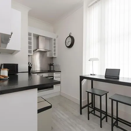 Tower Bridge Exclusive Two Bedroom Apartment London Exterior photo